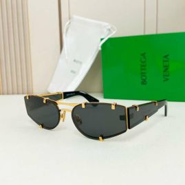 Picture of Bottega Veneta Sunglasses _SKUfw49744622fw